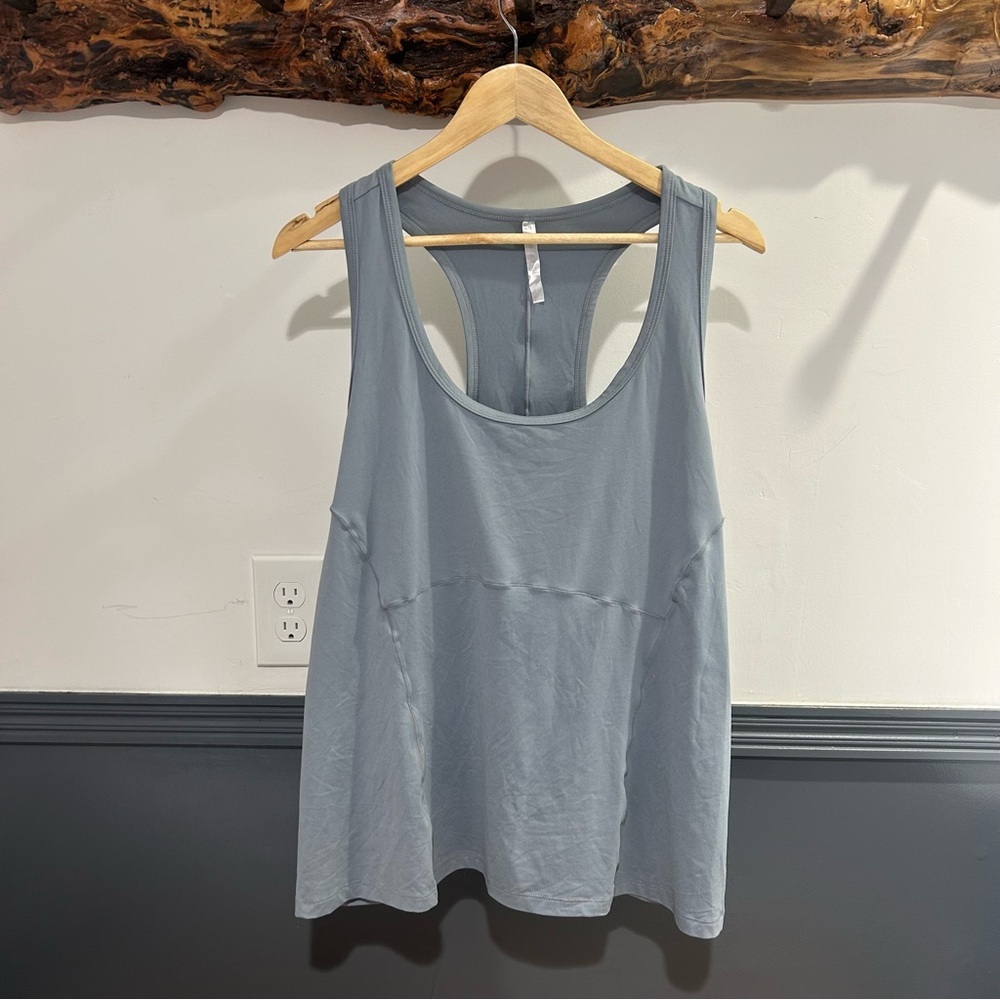 Plus Size Fabletics Women's Athletic Tank Top in Dusty Blue